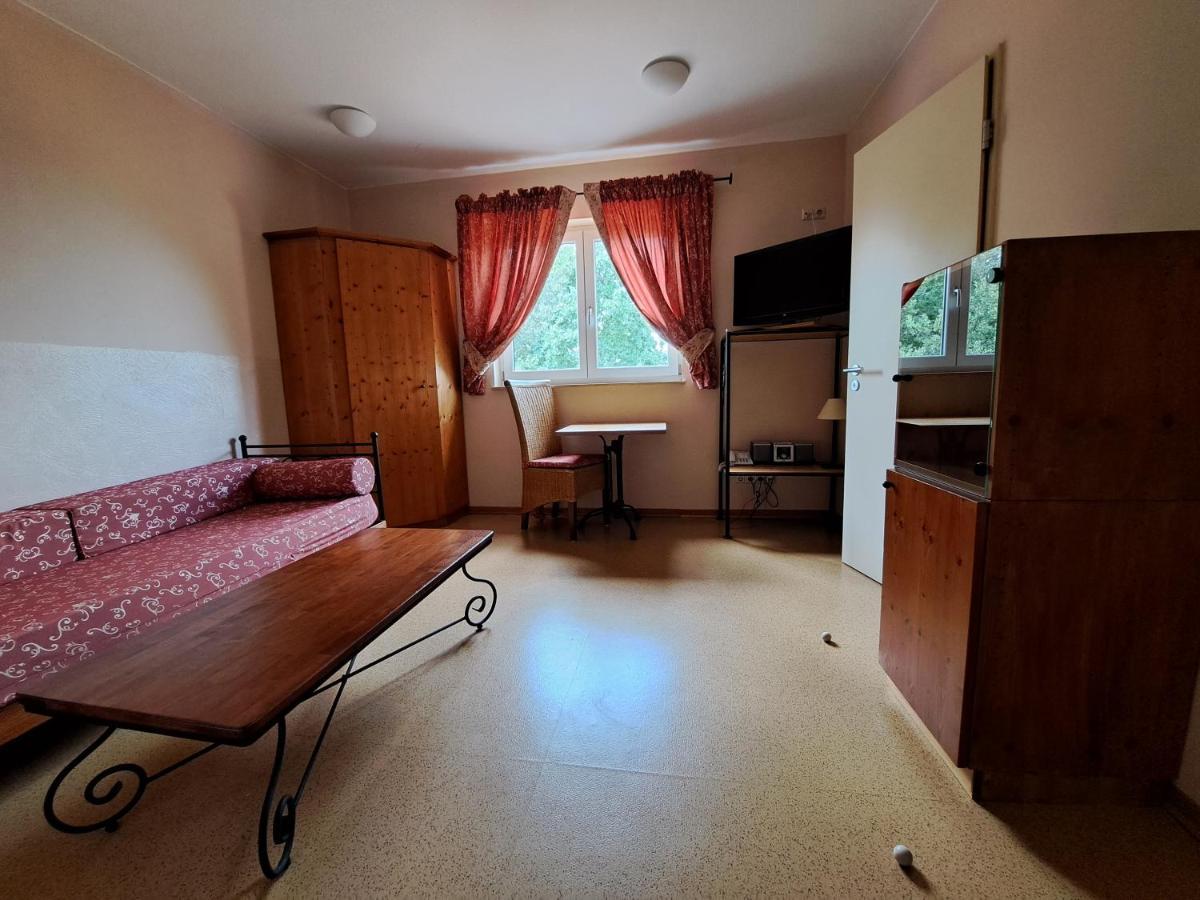 Mediterran Hotel Juwel Karlstein am Main Zewnętrze zdjęcie