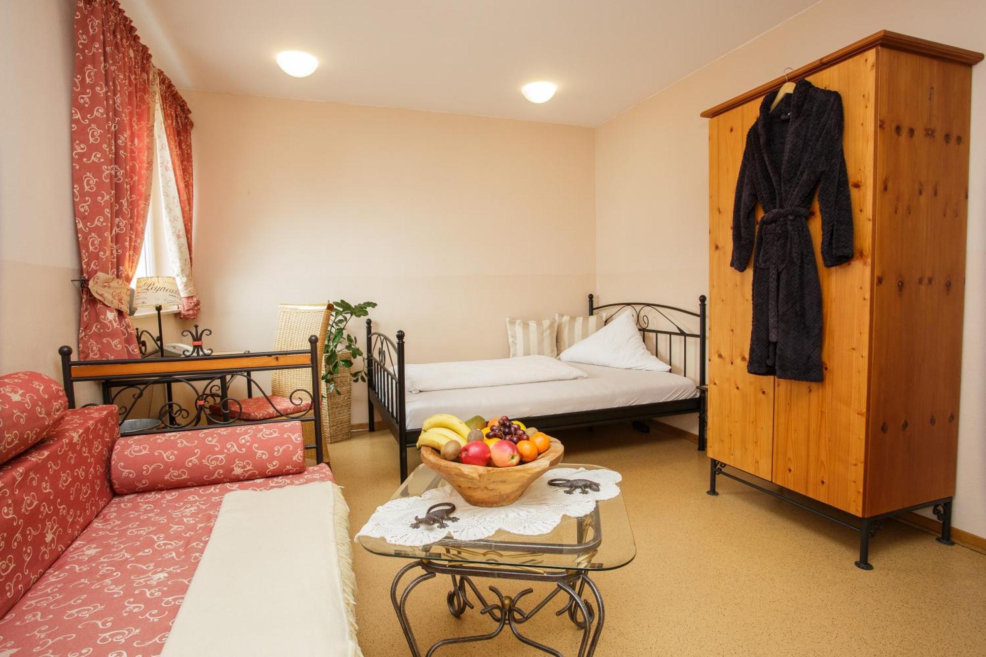 Mediterran Hotel Juwel Karlstein am Main Zewnętrze zdjęcie