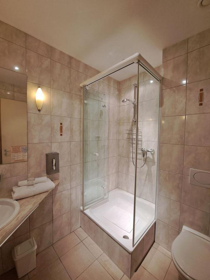 Mediterran Hotel Juwel Karlstein am Main Zewnętrze zdjęcie